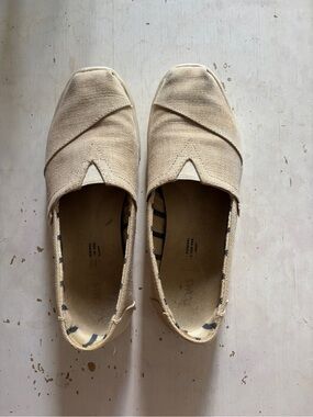 TOMS Alpargata Natural Canvas Slip On Loafers Beige Tan Size 7-1/2